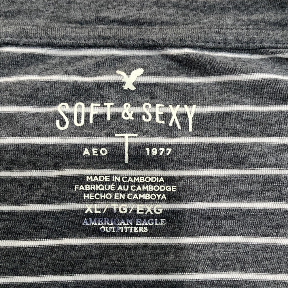 American Eagle Soft and Sexy Long Sleeve shirt - size XL - Picture 2 of 6